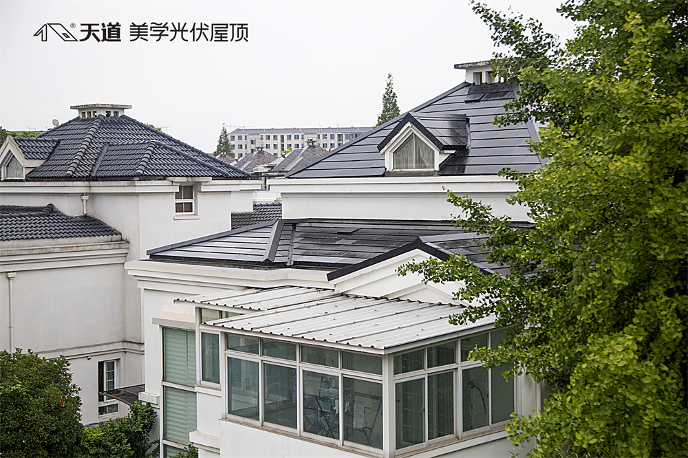 天道美學(xué)光伏屋頂項目案例-上海安盛花苑.jpg 天道美學(xué)光伏屋頂項目案例-上海安盛花苑.jpg